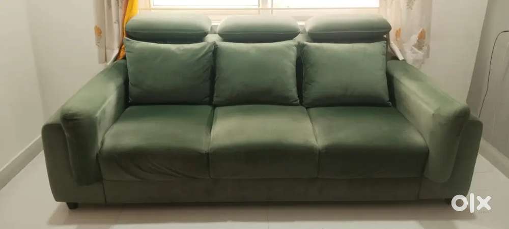 3+2 Sofa set for sale