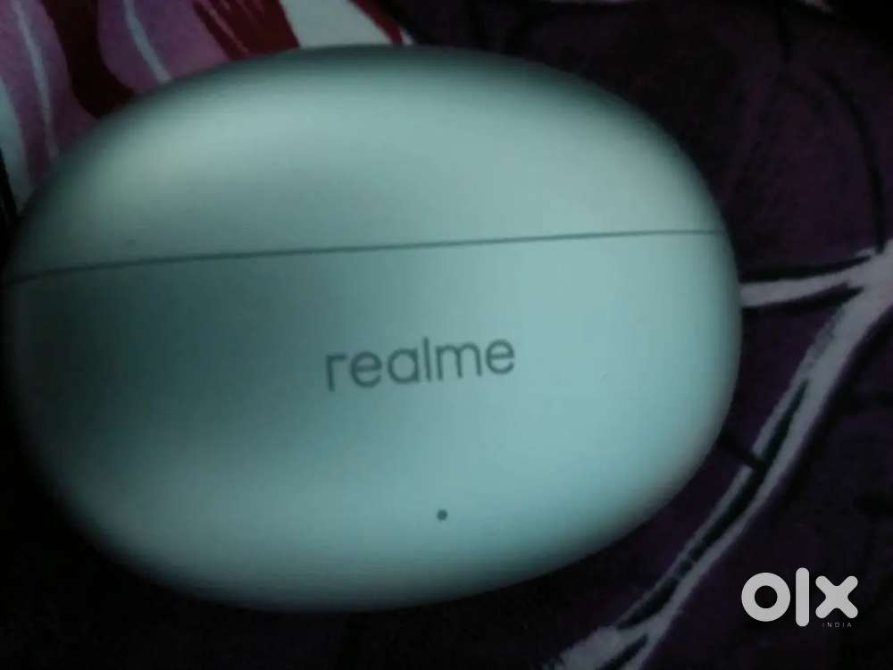 Realme Air 6 just as new