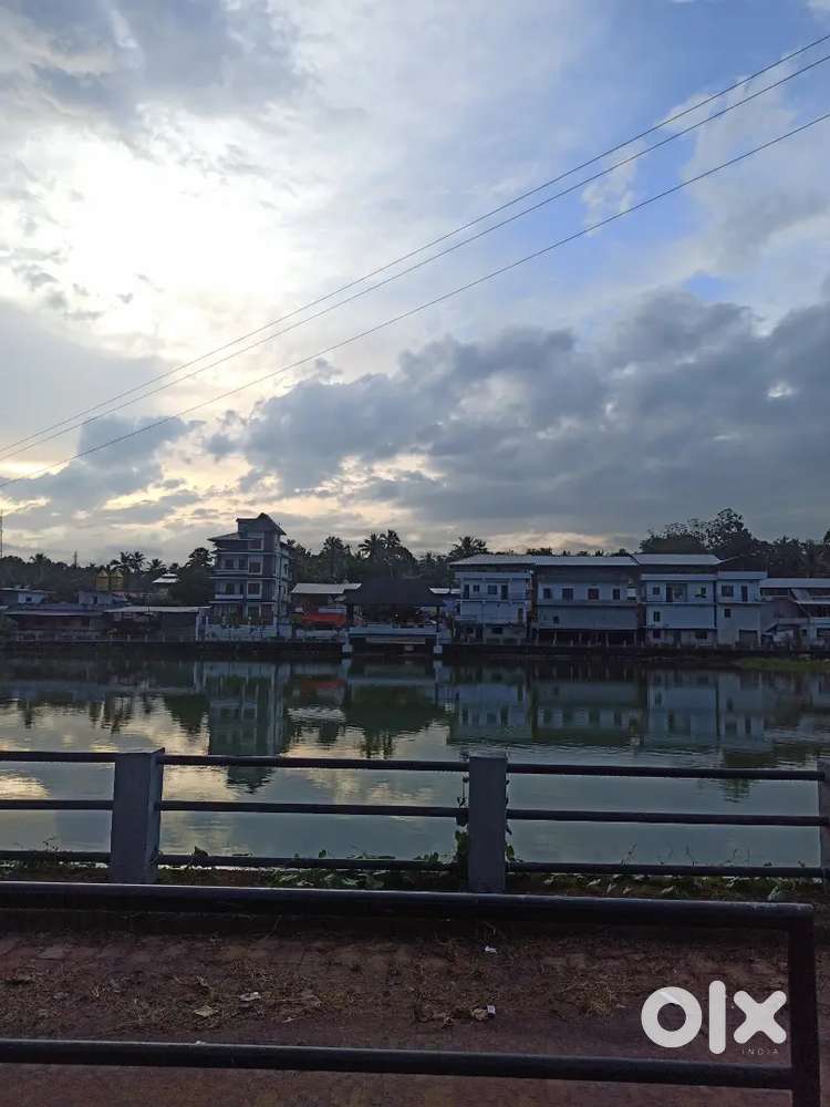 Plot and House for sale