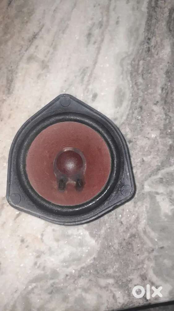 Speaker Original bose 4.5 inch imported speaker and 12 inch subwoofer