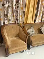 5 seater sofa with table