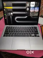 This is a macbook m1 8-256.