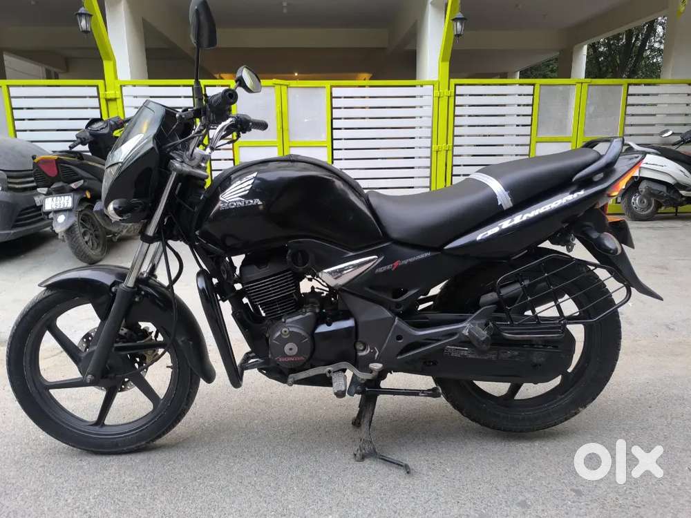 Honda unicorn single owner showroom maintenance
