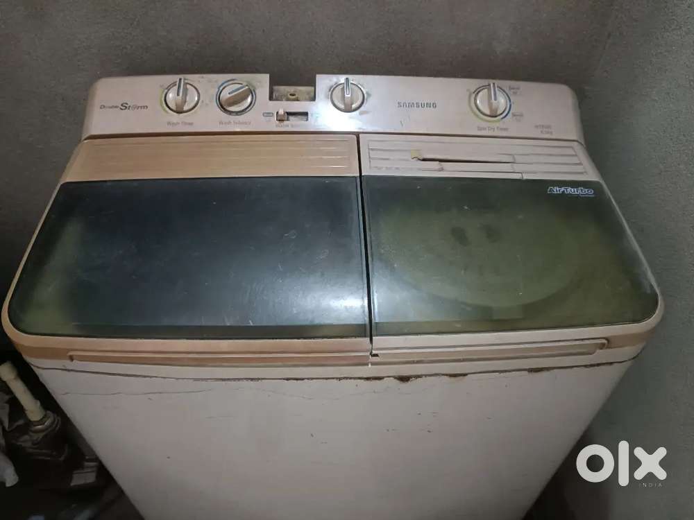 Samsung semi automatic washing machine