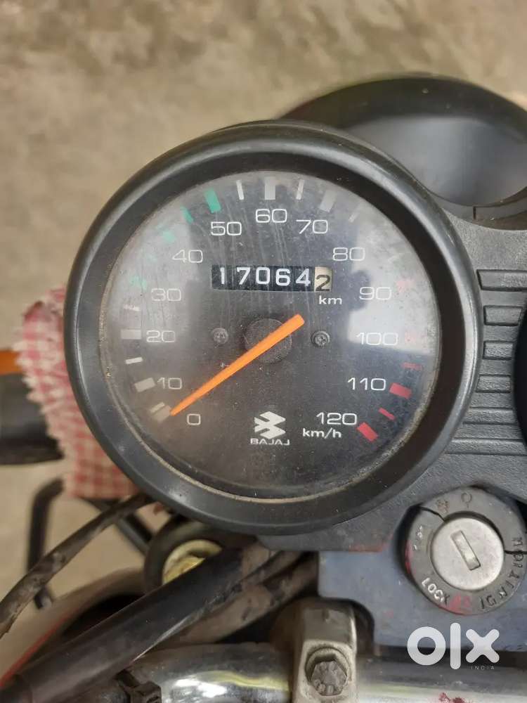 BAJAJ CT 100 // MINT CONDITION // ALL PAPERS OK // MILAGE - 80+