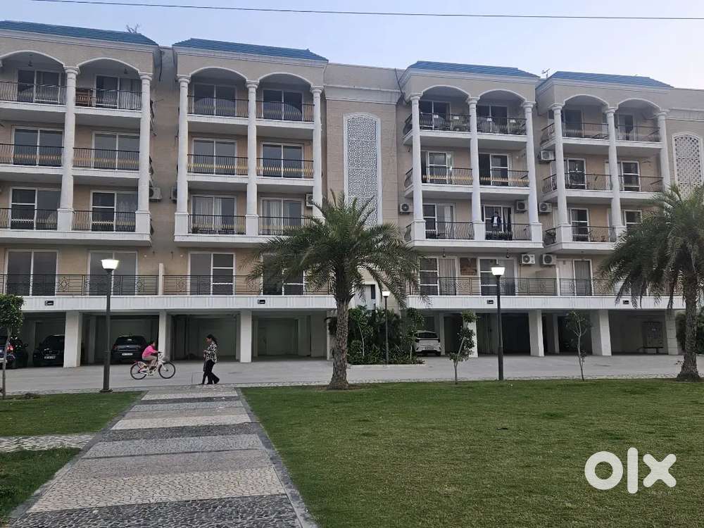 1630Sqft Top Floor For Sale in Omaxe Celestia Royal 2 New Chandigarh.