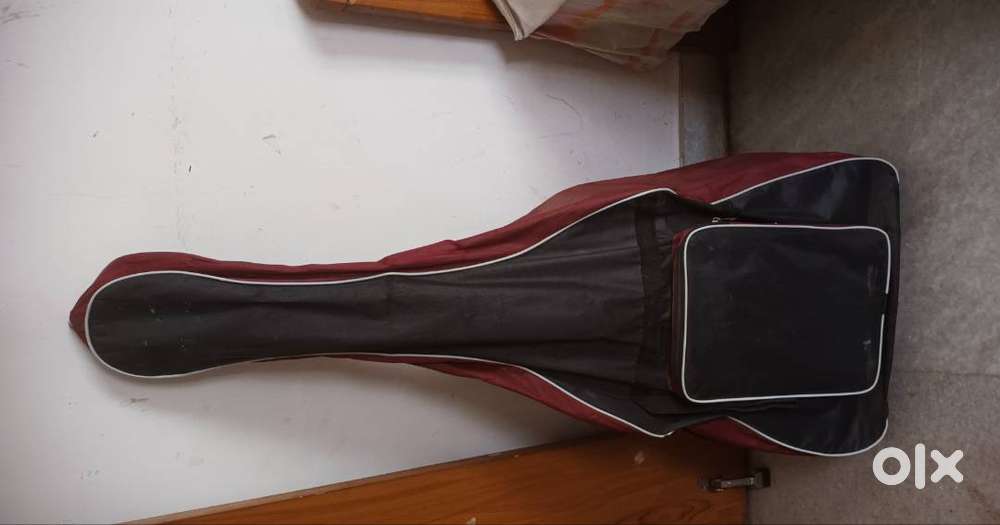 Wooden Acoustic Hobner used Guitar with Free Bag