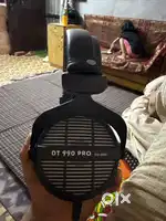 I want to sell my beyerdynamic DT 990 PRO  (250 ohm)