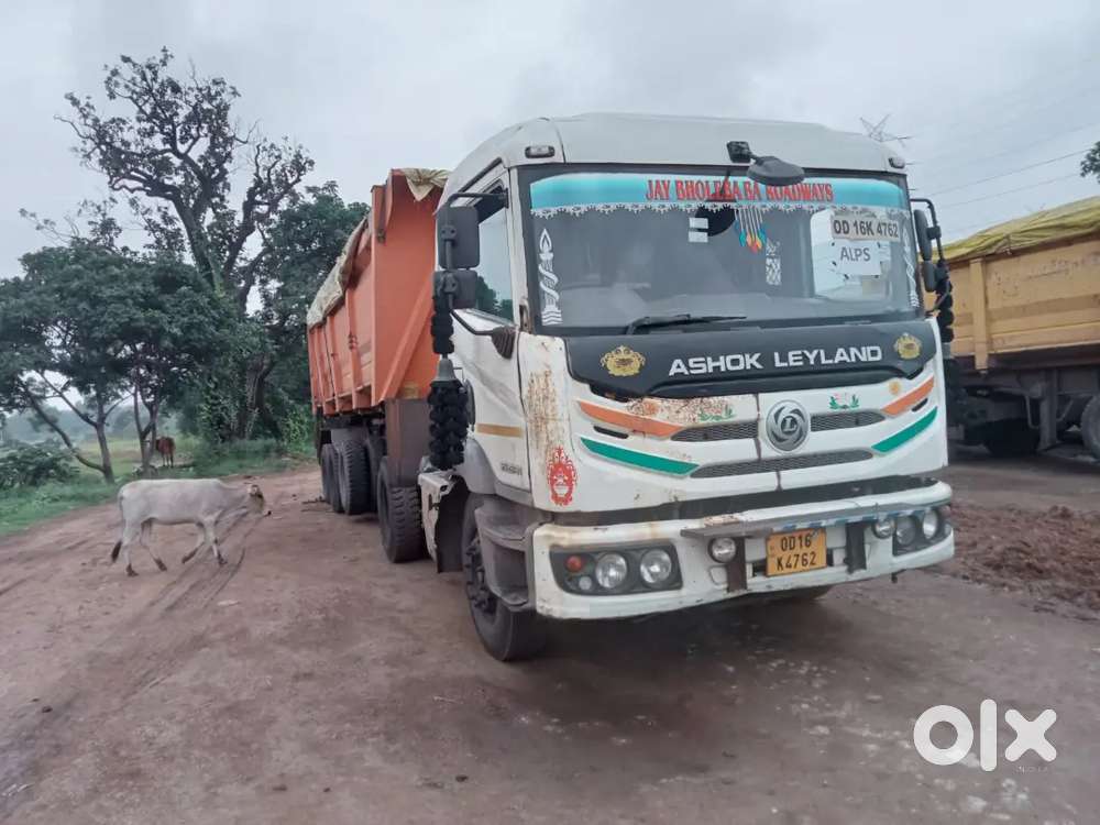 All tyres new radial & nylon mix and vehicle is in running