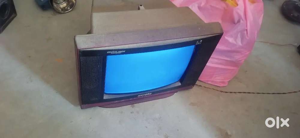 Tv 18 inch ka hai