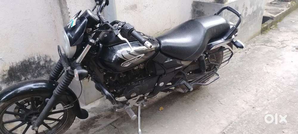Brand / Bajaj Bike Name Avenger Street 180, Bike running in Rode 10000