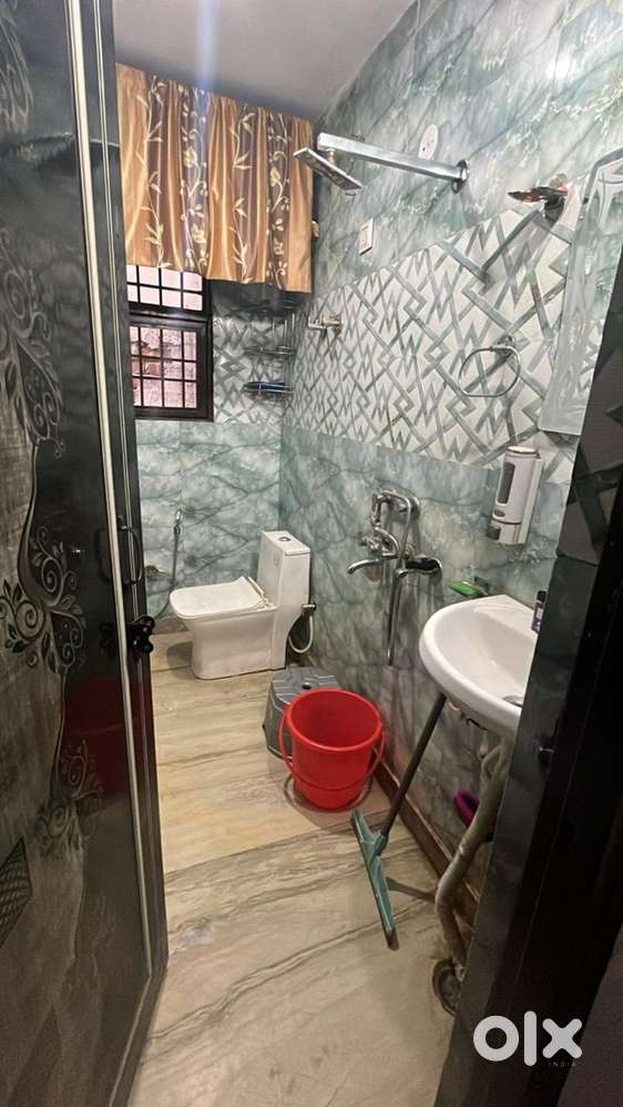 Single room on double sharing basis male bachelor only