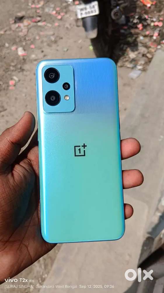 OnePlus nord ce 2lite 5G .. 6/128 Super mint condition