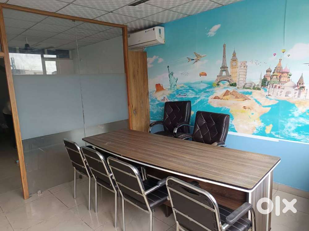 OFFICE SPACE FULLY FURNISHED ON PATIALA ROAD ZIRAKPUR 12 BY 40 SIZE