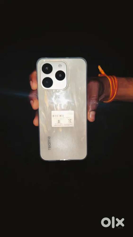 New ph 15 days now realme 15t 12GB 256 storage white colour