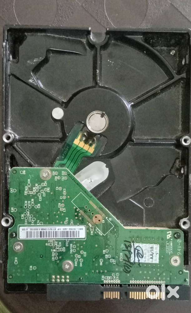 A HARD DISK SELING THE RAM 160.0GB