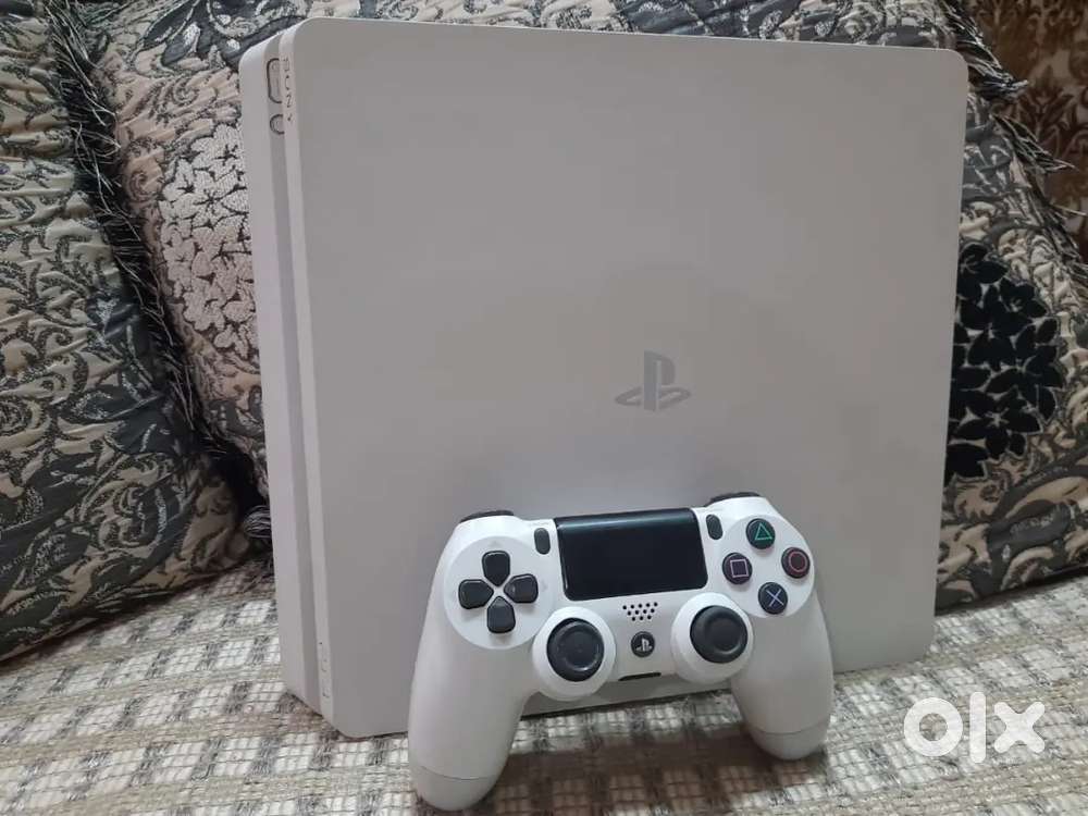 Sony PS4 Slim 1TB (Glacier White) - Mint Condition, Barely Used