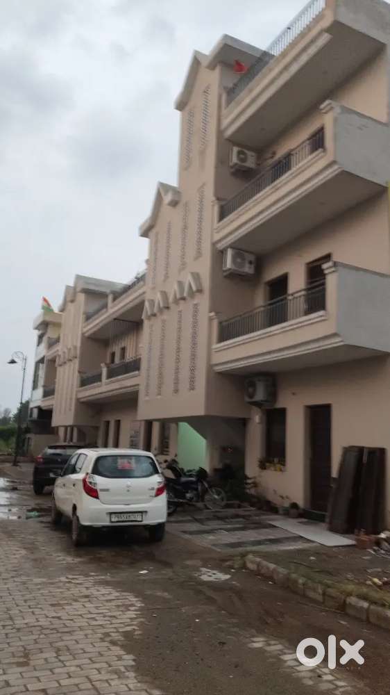 3bhk unfurnished