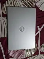 Hp laptop 12th gen i5 colour ios