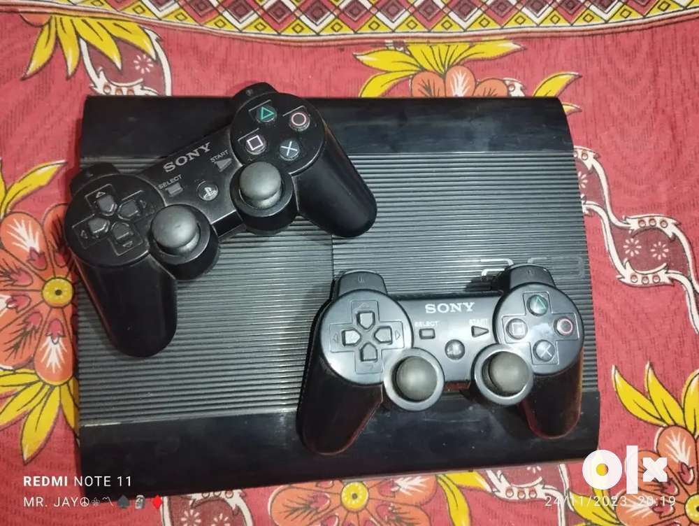 Ps3 super slim and ps2 best PlayStation