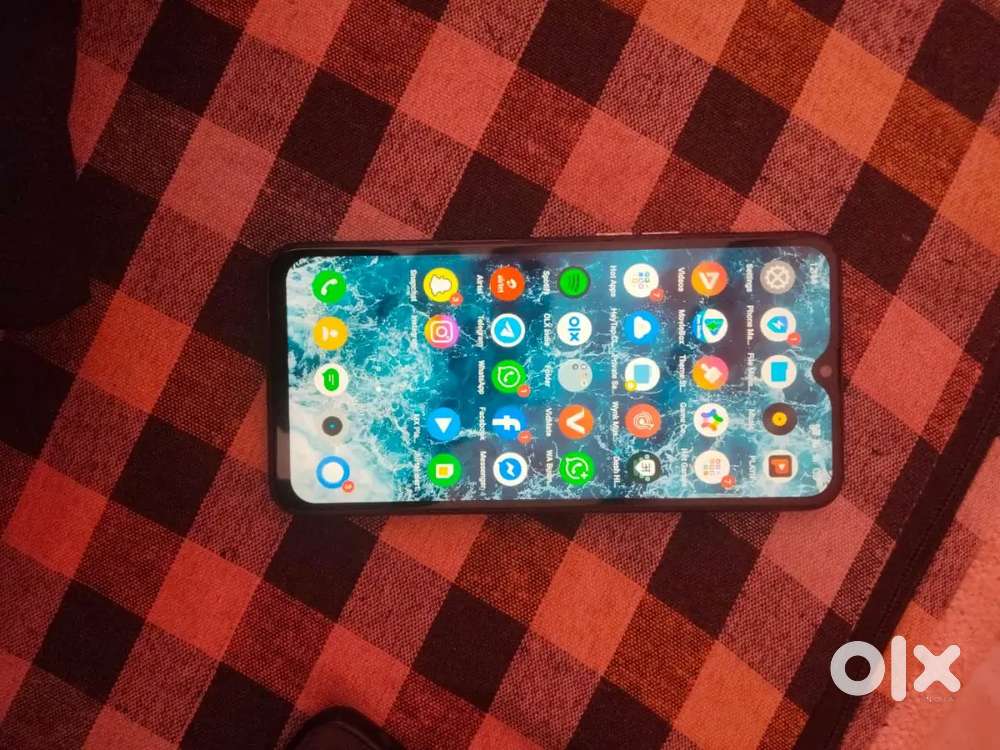 Realme 3 good condition mobile
