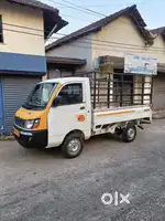 Mahindra supro maxi truck