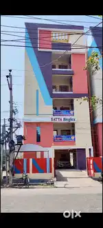 COMMERCIAL FLATS FOR RENT IN 1ST AND 2ND FLOORS
