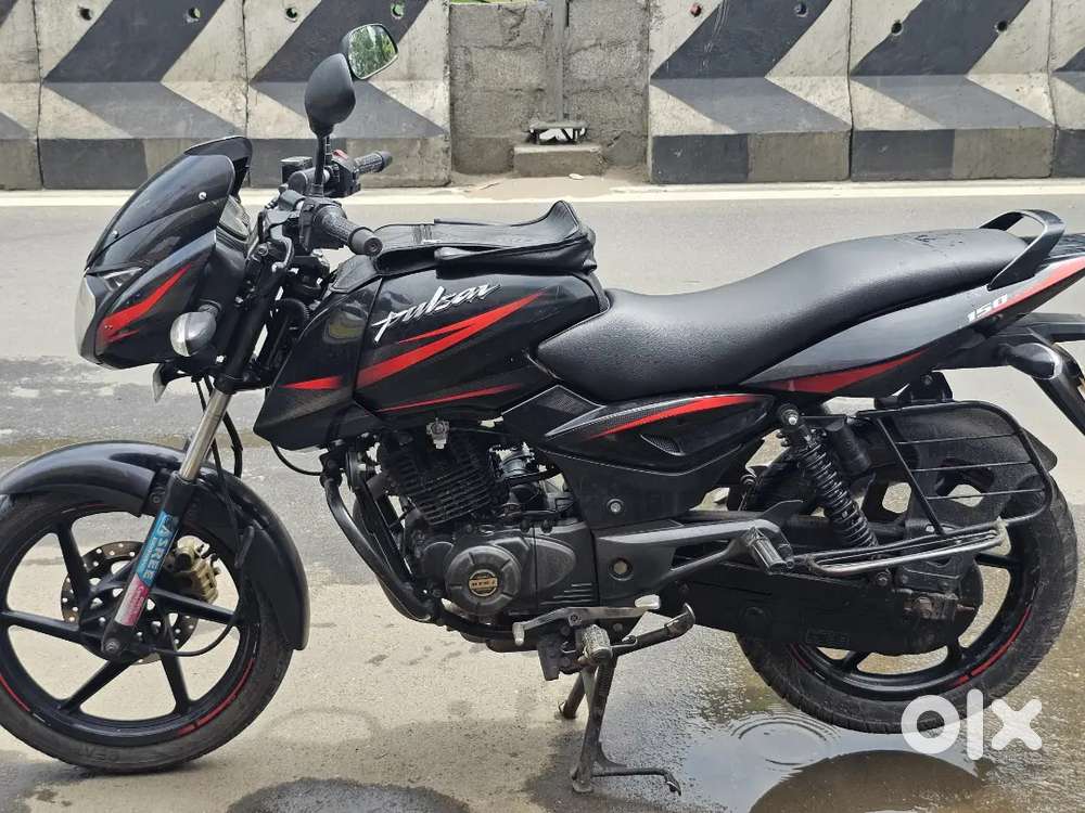 2018 Bajaj pulsur 150 single owner  millage 55 per litter self start