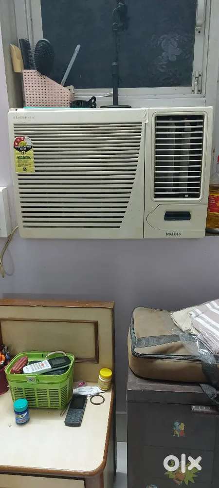 Voltas 1.5 Ton widow AC