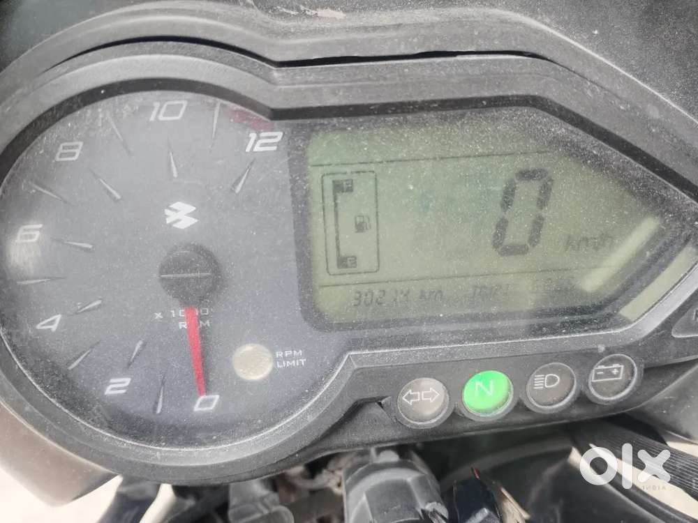 I need money aurjent sale good condition