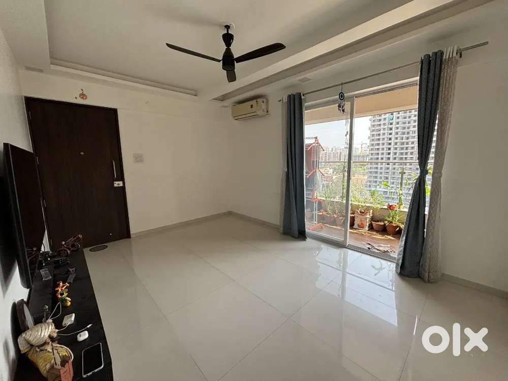 2 bhk apartment at prime location with open view and good ventilation