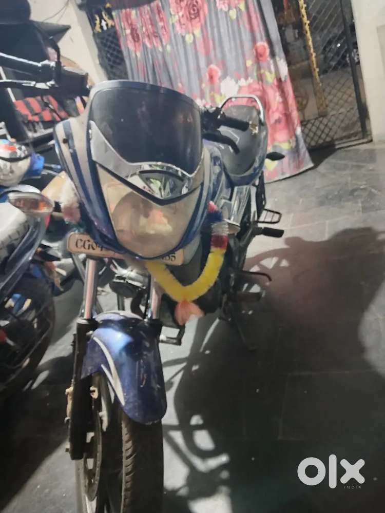 Gadi bechni hai full running condition