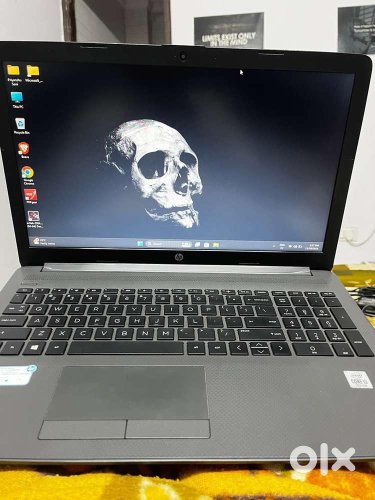 HP LAPTOP BLACK