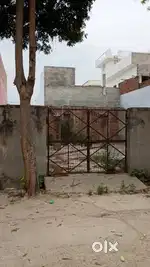 Balloon Devi Mandir ke pass Mandir Marg per