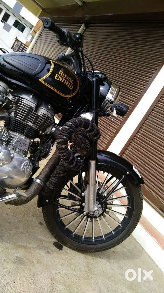 CLASSIC 350 MINT CONDITION