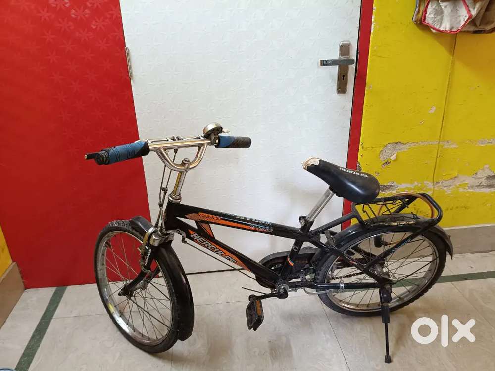 We selling a bycycle.