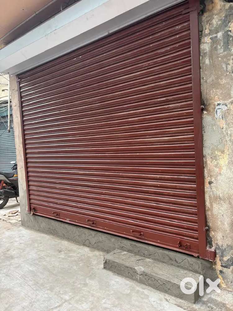 Egmore shop for rent casa major road