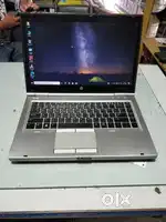 Hp elitebook 8470p
i5 3rd gen 
4gb Ram
500gb hdd
Windows 10