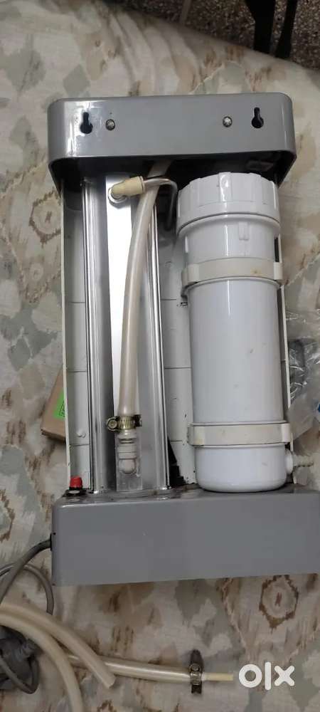 Water filter and water cooler