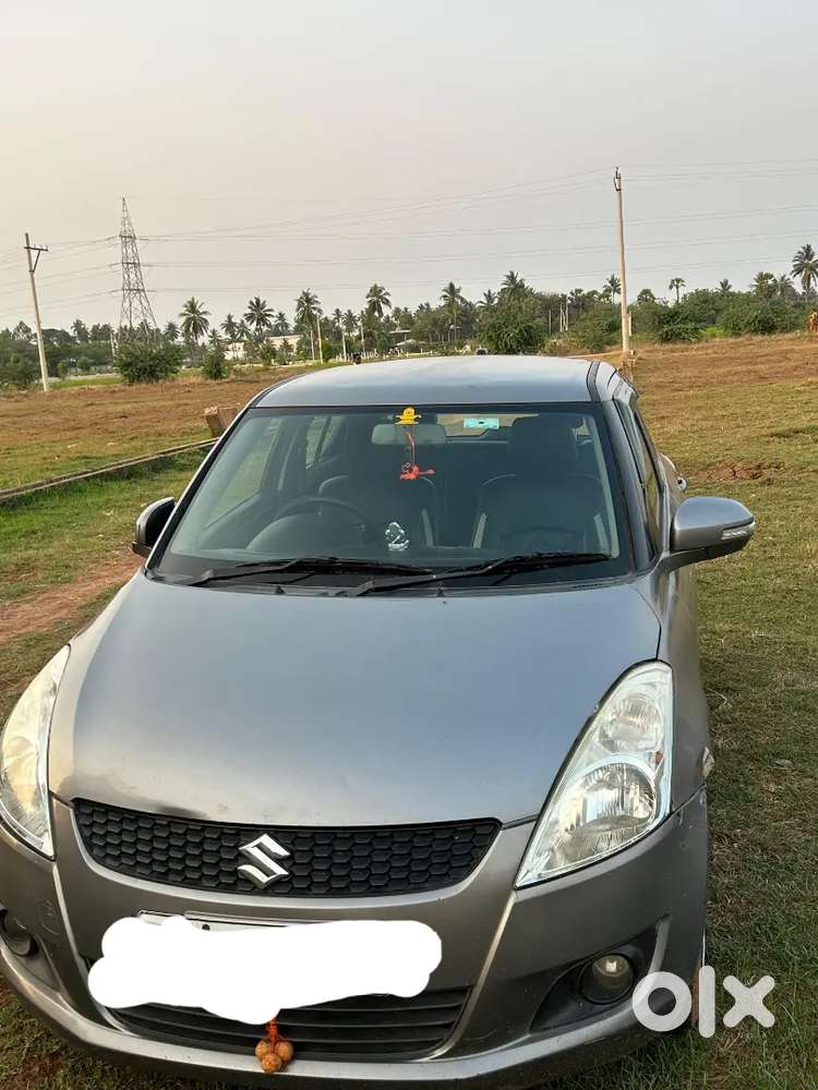 Maruti Suzuki Swift 2012
