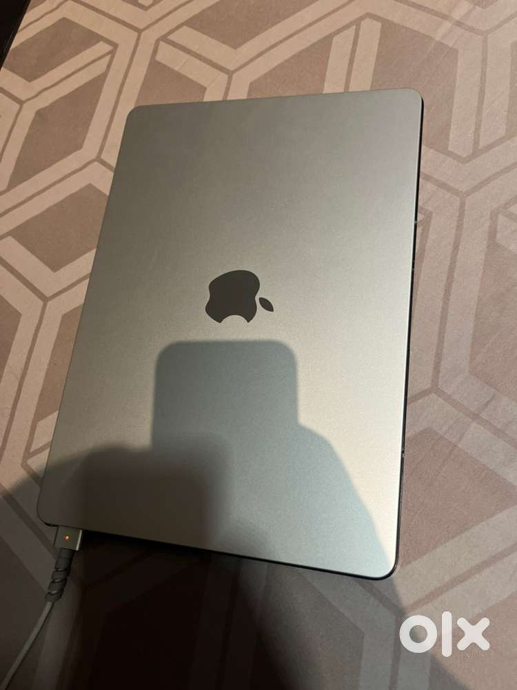 Apple macbook air m2