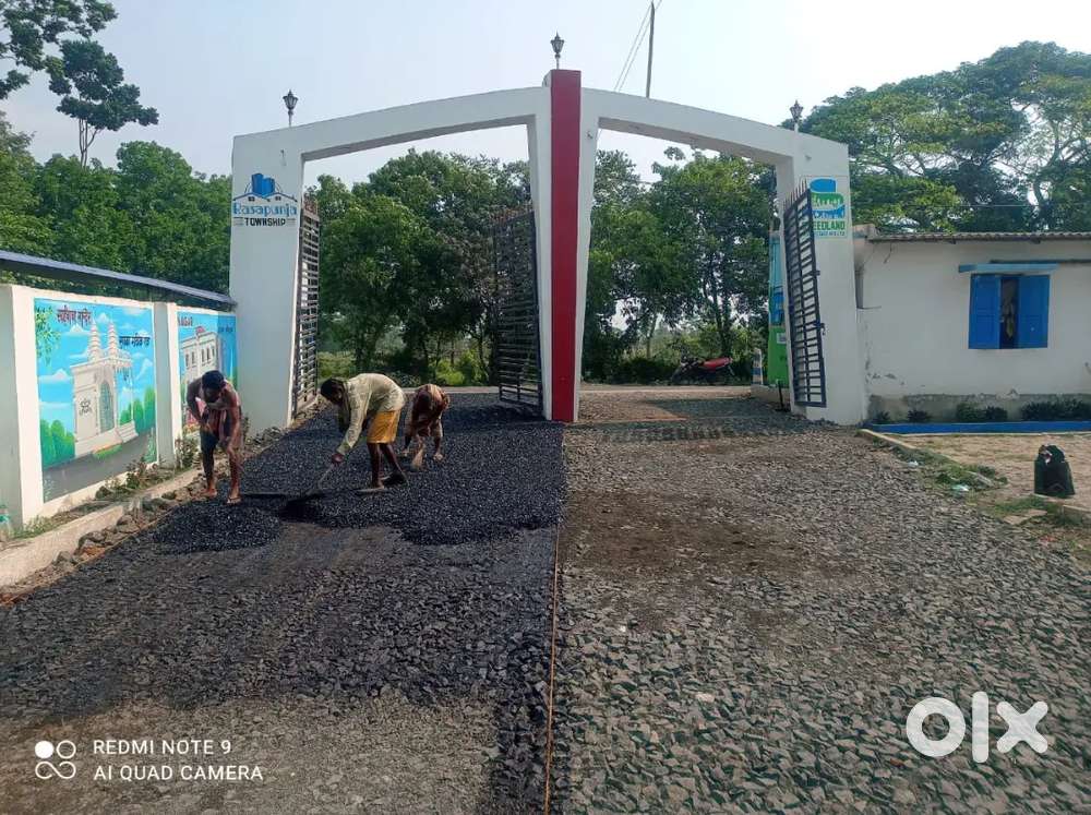 BOOK YOUR DREAM PLOT NEAR SWAMINARAYAN TEMPLE JOKA KOLKATA