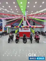 [ BIKE SHOWROOM ] में लड़के लड़कियों की आवश्कता है तुरंत संपर्क करें !