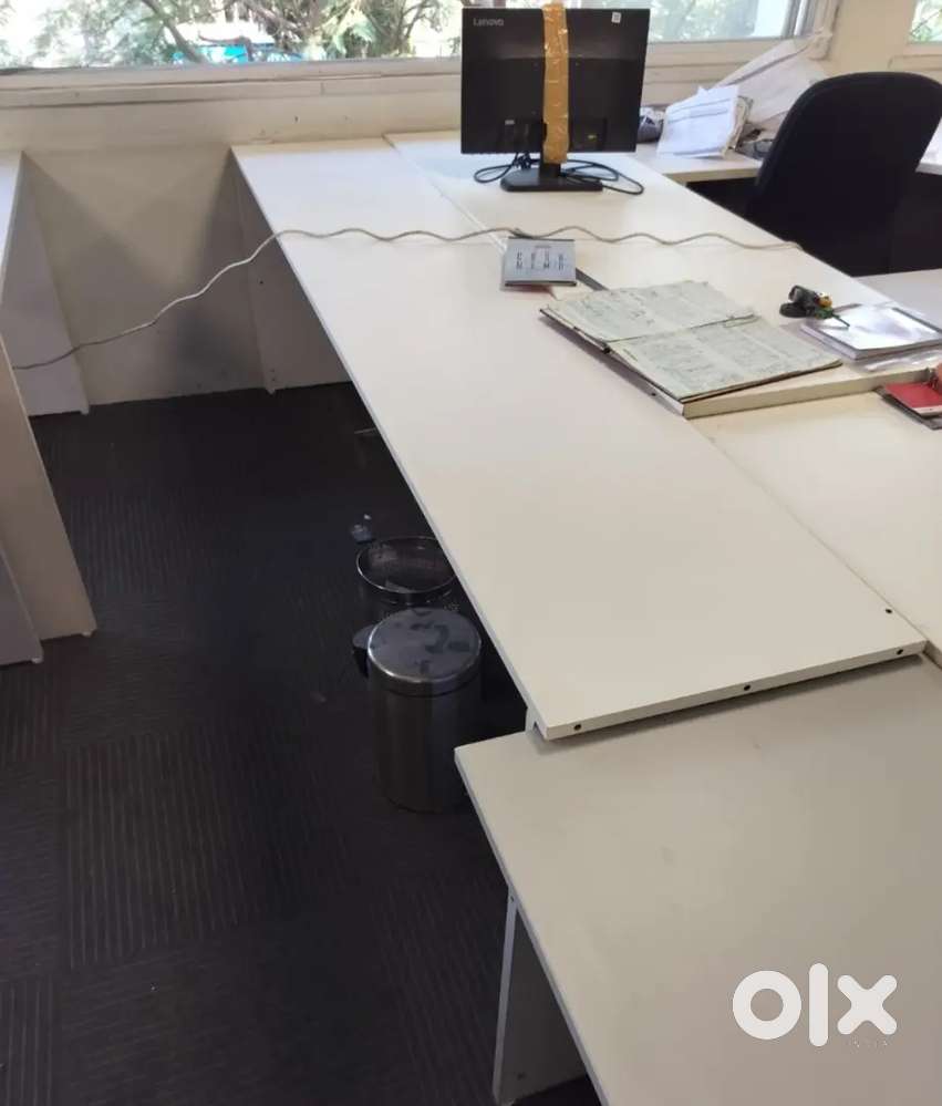 8'*18*18mm Office Workstation Table at Affordable price