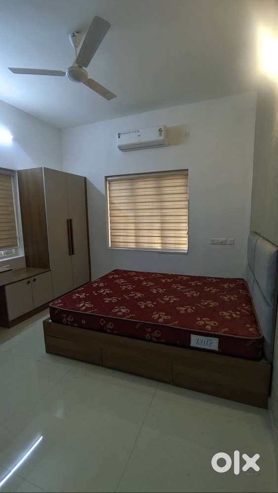 SUBHISHIS GOWTHAMI FLAT FOR LEASE IN HYDERABAD