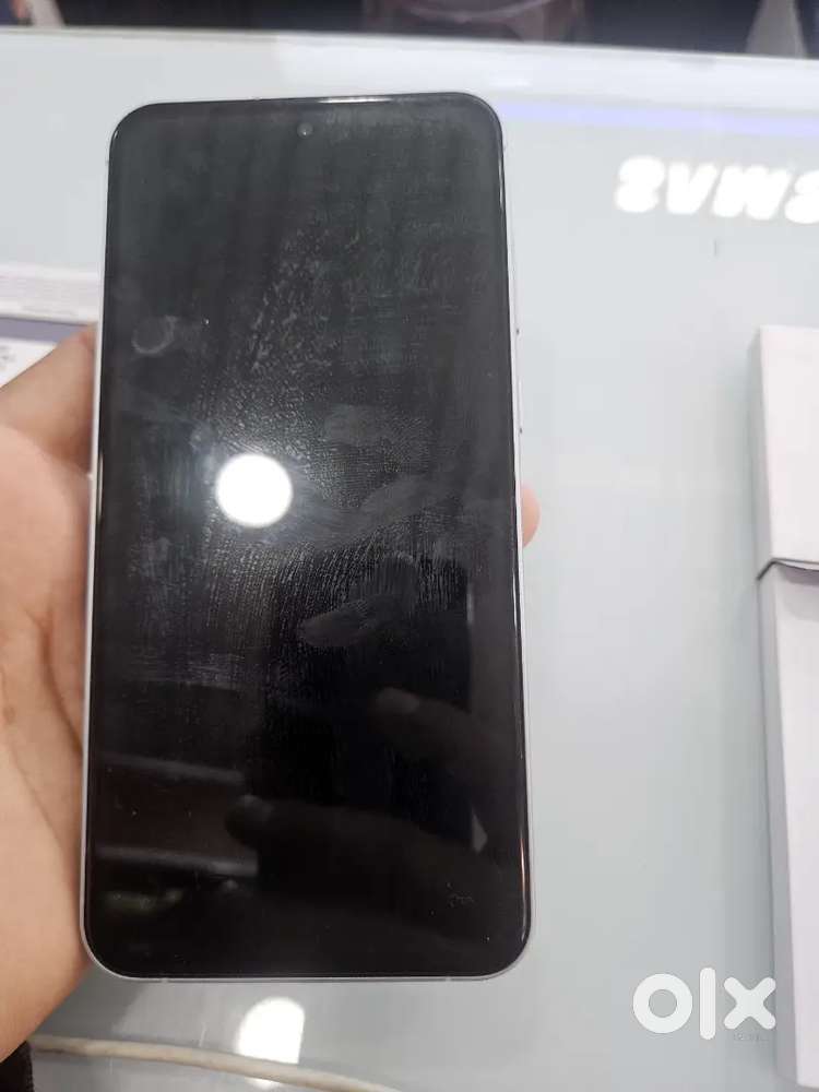 Samsung A55 12gb ram 256 stroage avilable With AI feature