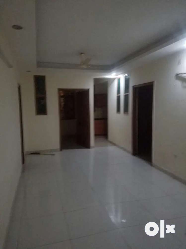 2 BHK SEMI FURNISHED FLAT FOR ALL