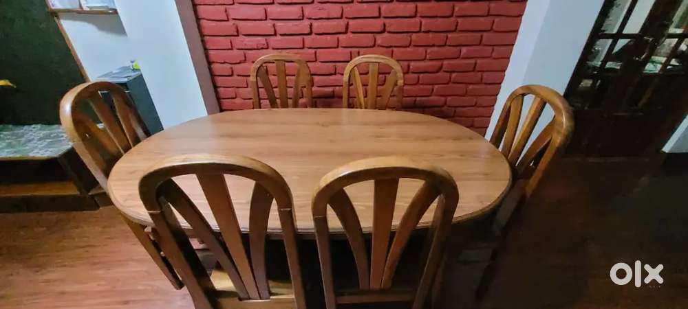 Dining table