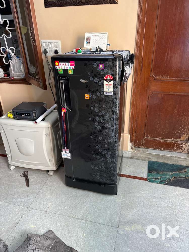 Single door fridge in good condition