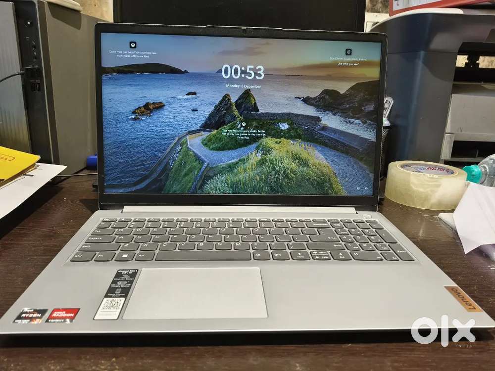 Lenovo laptop ( i purchase this laptop on 7/10/2025 )